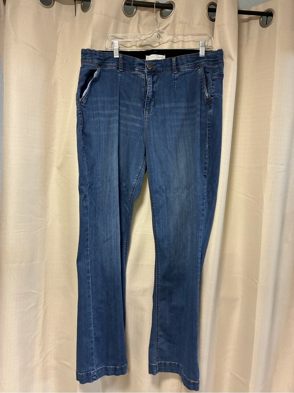 Blue Women's Stretch Bootcut Jeans 18W